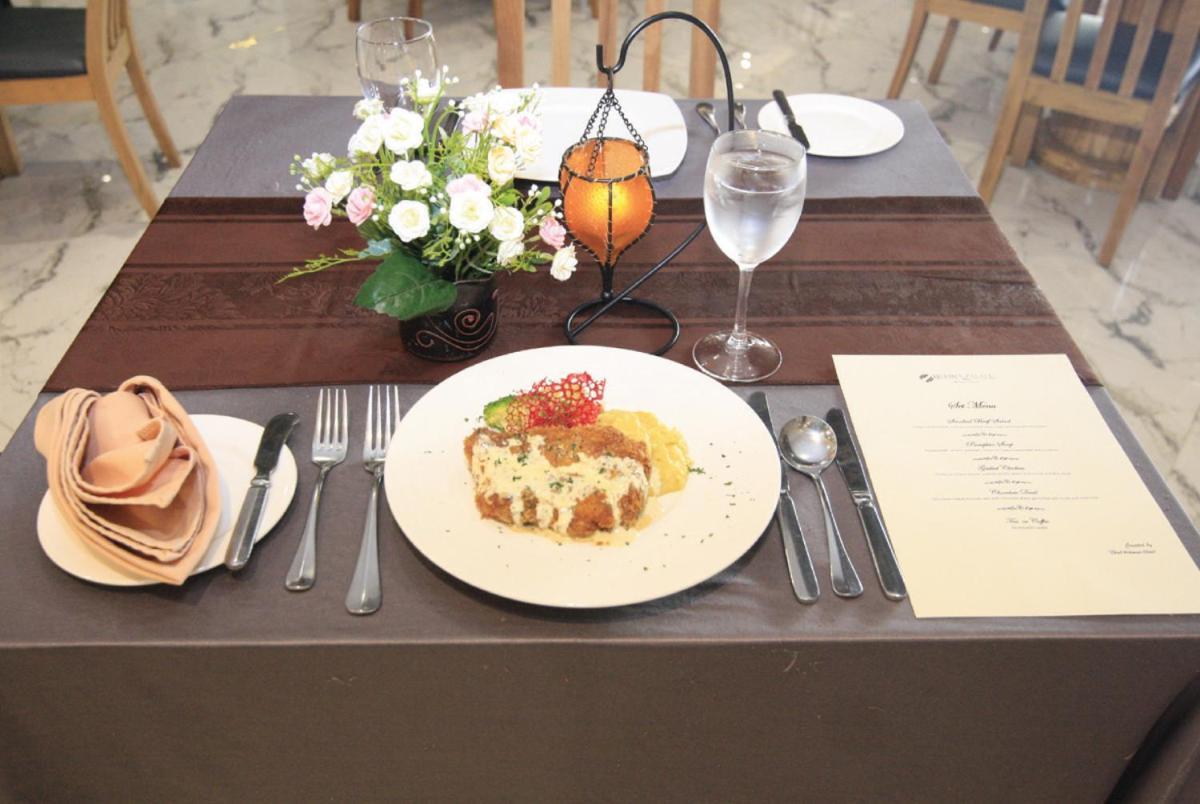 Hermes Palace Hotel בנדה אקה מראה חיצוני תמונה