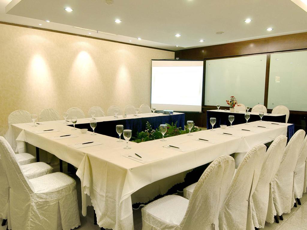 Hermes Palace Hotel בנדה אקה מראה חיצוני תמונה