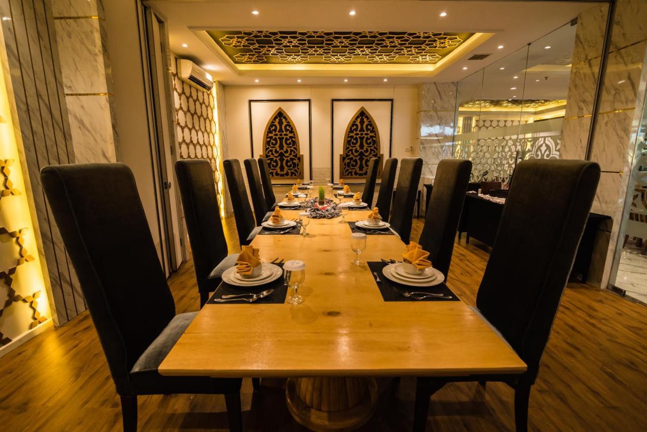 Hermes Palace Hotel בנדה אקה מראה חיצוני תמונה